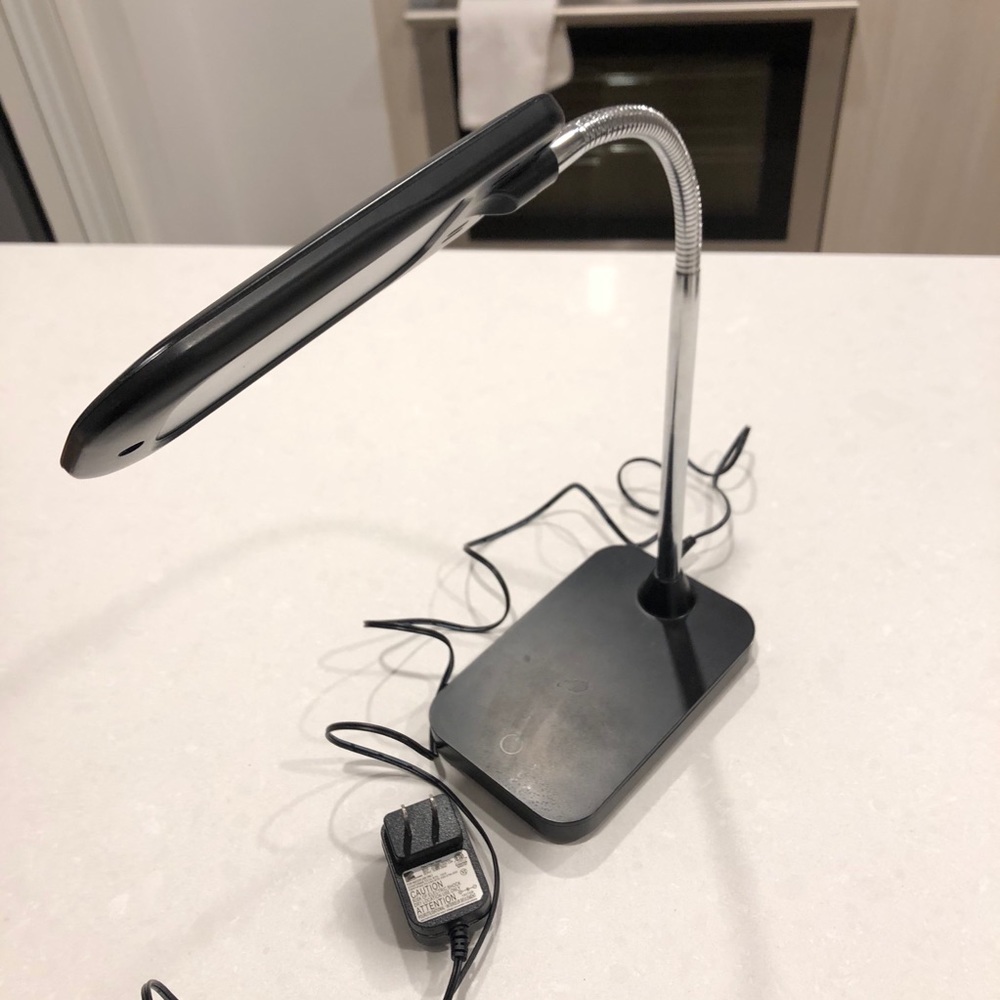 Touch-Control Desk Lamp - Picture 4 of 8